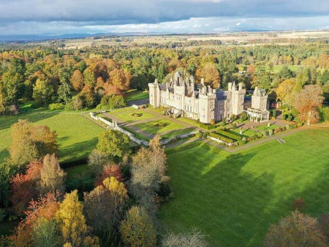 Impressive stately Kinnaird Castle | Lauderdale Apartment, Macduff Tower - Kinnaird Castle, Brechin