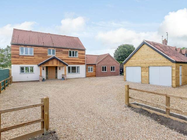 Driveway | Cherry Ridge, Great Bircham, near Brancaster