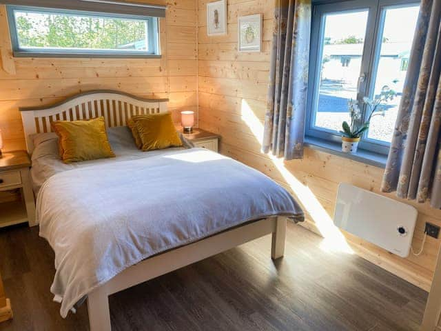 Typical double bedroom | Cedar Lodge, Larch Lodge - Dale Garth Lodges, Mascalles, near Ulverston