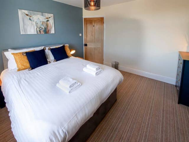 Double bedroom | Dunmail House, Allithwaite, near Grange-over-Sands