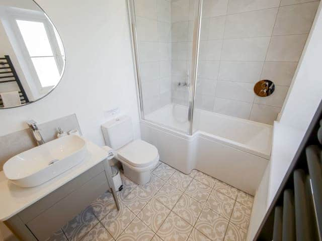 Bathroom | Dunmail House, Allithwaite, near Grange-over-Sands