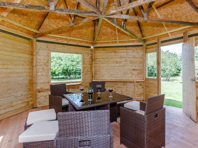 Summerhouse | Millstone Barn - Windmill Barns, Heapham, near Gainsborough