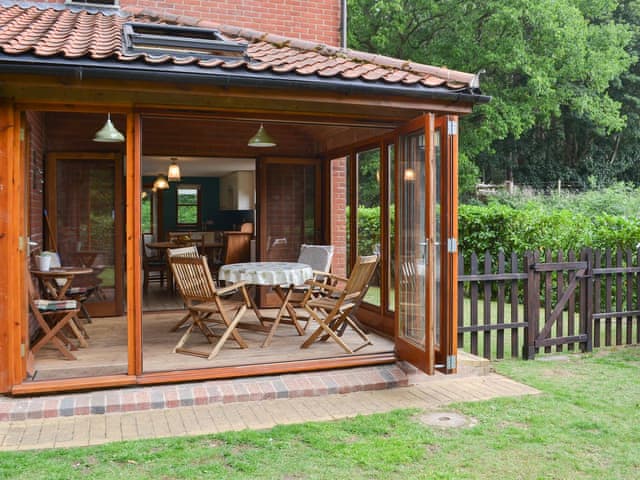 Conservatory | Elesa Cottage, Elsing, near Dereham