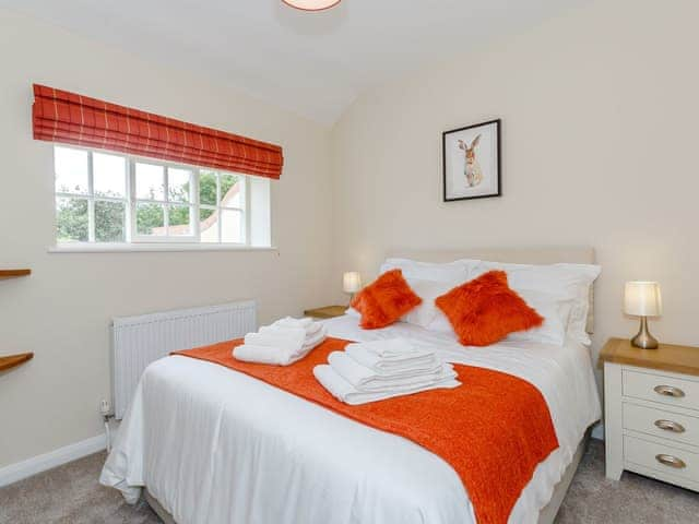 Double bedroom | Miller&rsquo;s Retreat - Windmill Barns, Heapham, near Gainsborough