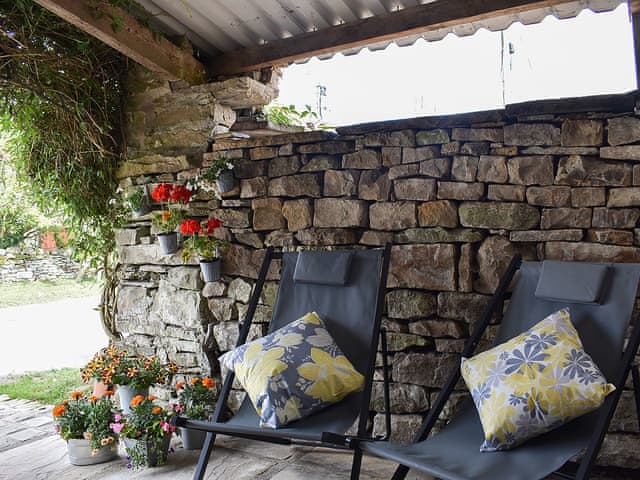 Sitting-out-area | Gallivantin Cottage, Thornton Rust, near Hawes