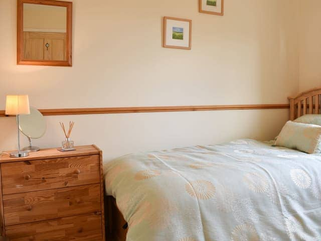 Twin bedroom | Twizell Cottage, Alnwick