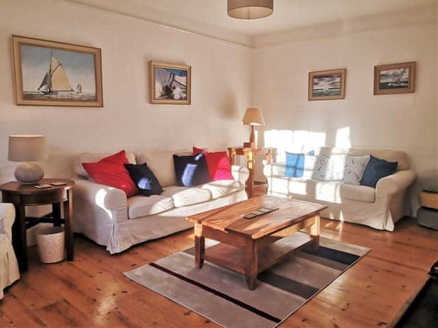 Living room | The Camber, Cowes