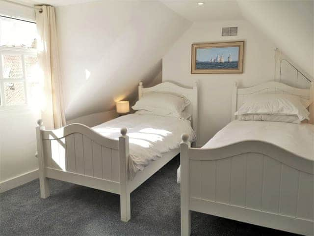 Twin bedroom | The Camber, Cowes