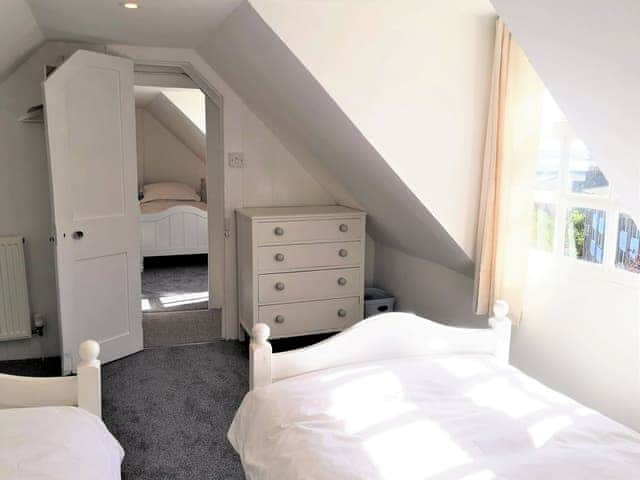 Twin bedroom | The Camber, Cowes