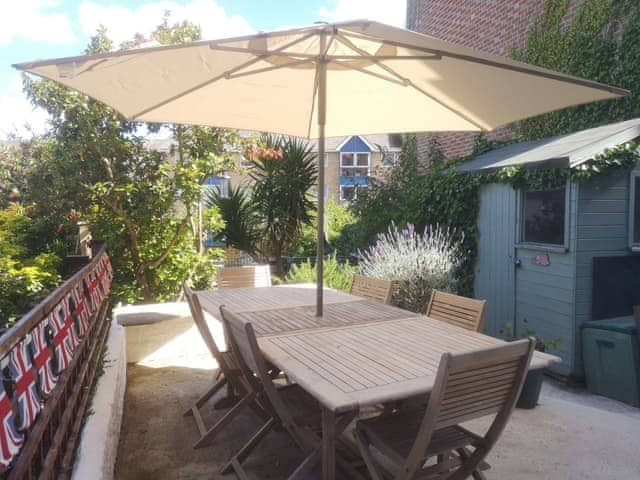 Outdoor area | The Camber, Cowes