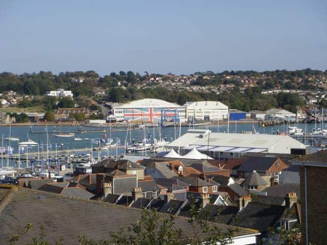 Surrounding area | The Camber, Cowes