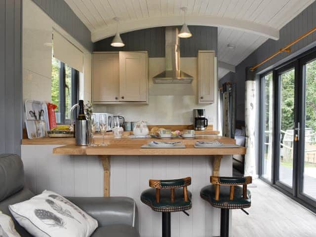 Open plan living space | Jacks Shepherd Hut - Ponsford Ponds, Knowle, near Cullompton