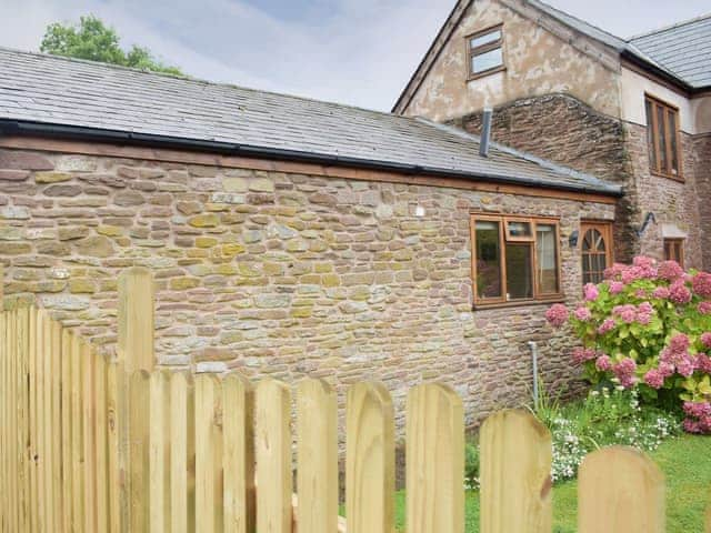 Exterior | The Byre, Little Cowarne, near Bromyard