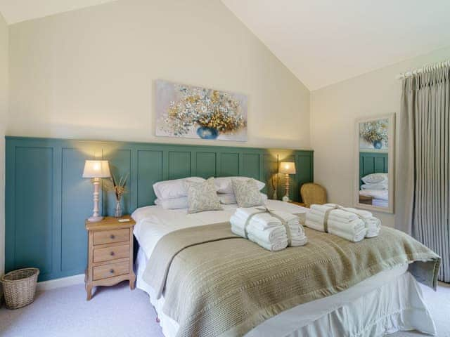 Double bedroom | 2 The Pheasant - Ilsley Farm Barns, East Ilsley, near Newbury