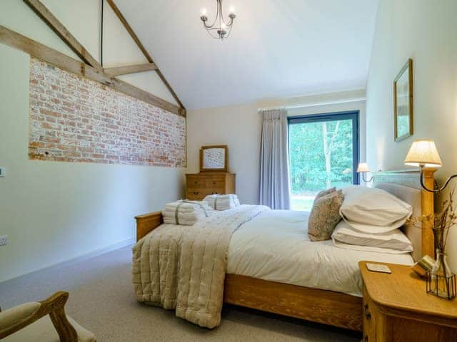 Double bedroom | 2 The Pheasant - Ilsley Farm Barns, East Ilsley, near Newbury