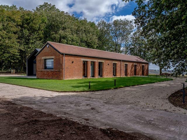 Exterior | 2 The Pheasant - Ilsley Farm Barns, East Ilsley, near Newbury