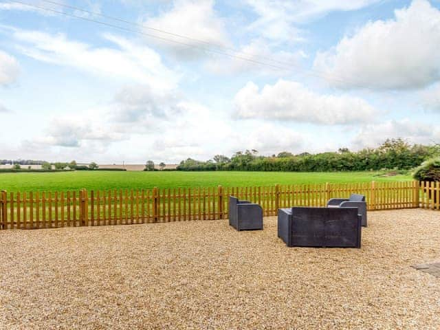 Sitting-out-area | Henrys Retreat, Lenton, near Grantham