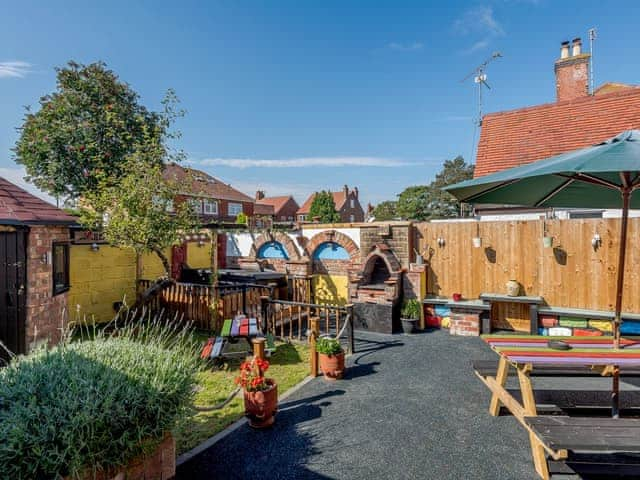 Outdoor area | Peartree Cottage - Tufty&rsquo;s, Skegness