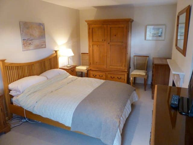 Double bedroom | Chareside Cottage, Corbridge, near Hexham