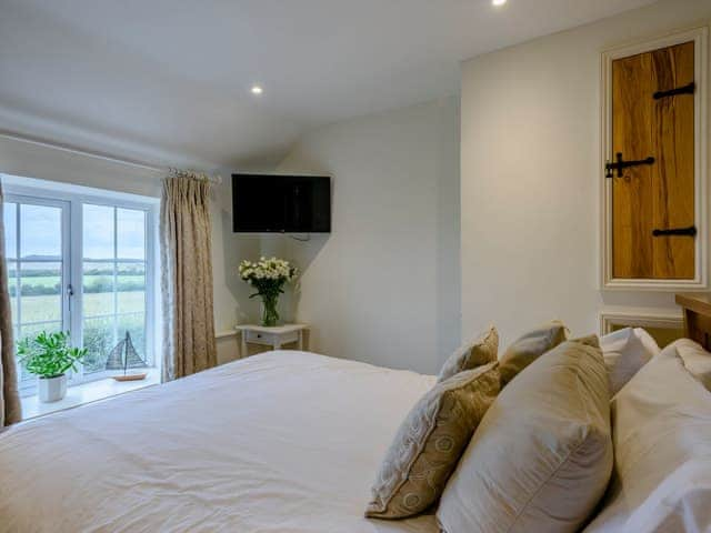 Double bedroom | Bliss Cottage, North Creake, near Wells-next-the-Sea