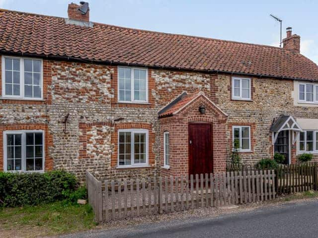 Exterior | Bliss Cottage, North Creake, near Wells-next-the-Sea