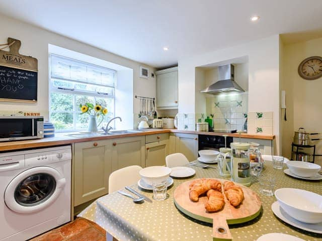 Kitchen/diner | Ivy Cottage, Ingoldisthorpe