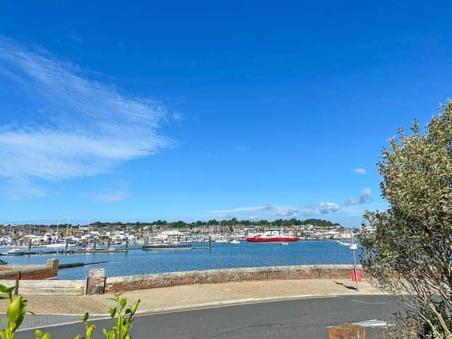 Surrounding area | The Boathouse, East Cowes