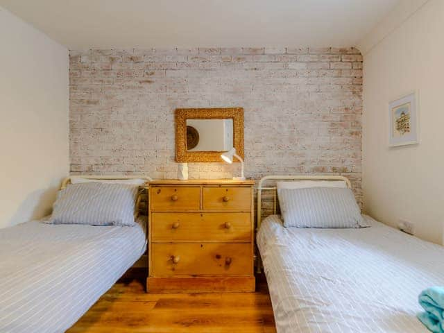 Twin bedroom | Miller&rsquo;s Cottage, Belford