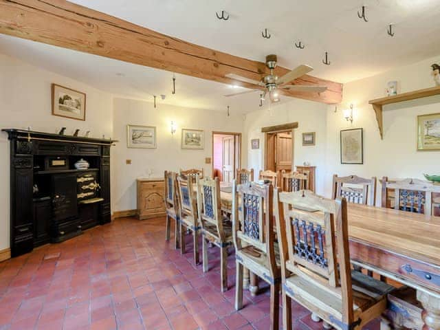 Dining room | Psalter Farmhouse, Skendleby Psalter, near Alford