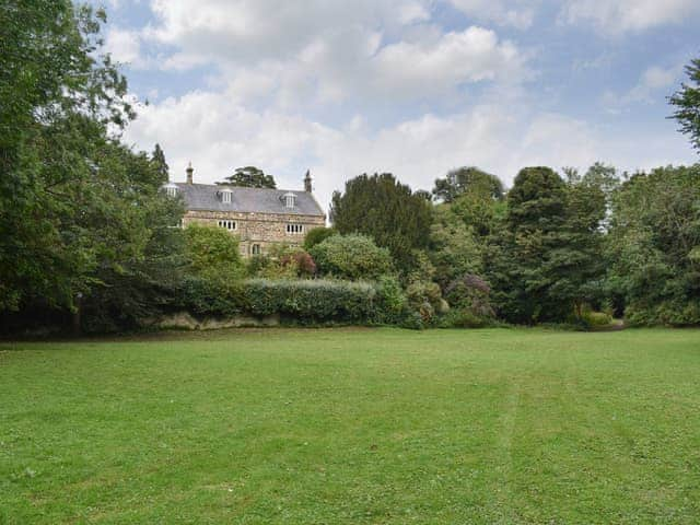 Picturesque surrounding area | Front Row Cottage, Ovingham, near Prudhoe