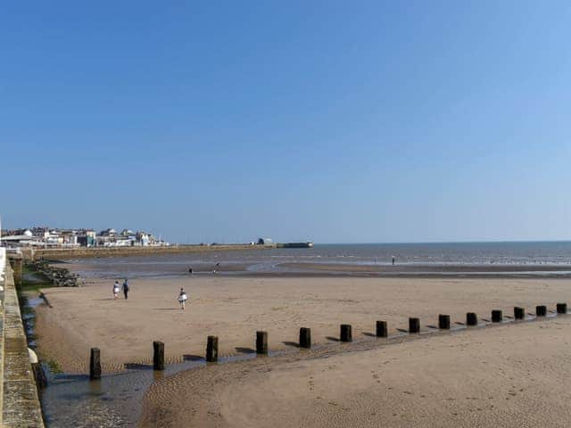 Surrounding area | South Side Apartment, Bridlington