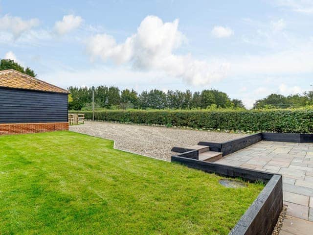 Garden and grounds | Kestrel Barn - Goldfinch Barns, Swaffham