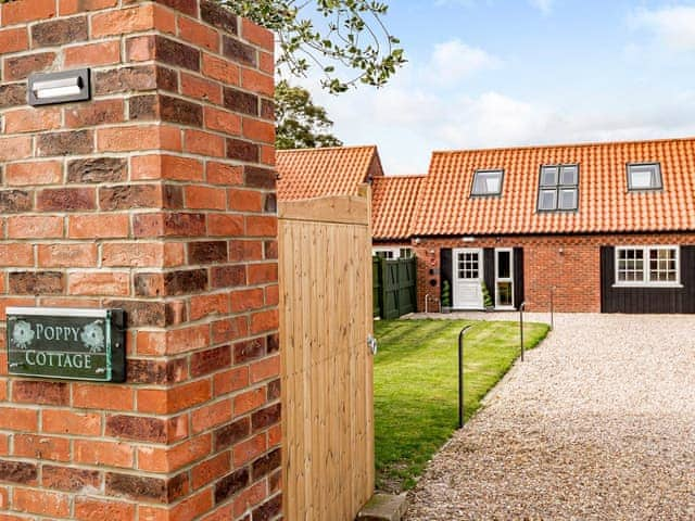 Driveway | Poppy Cottage, West Ashby, near Horncastle