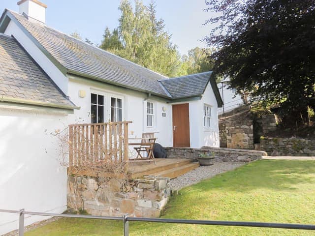 Exterior | Farragon Cottage - Lick Estate, Foss, near Pitlochry