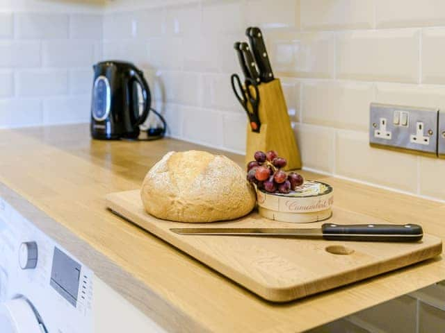 Kitchen | Priors Lodge Barns - Horseshoe - Priors Lodge Barns , Bream, near Lydney