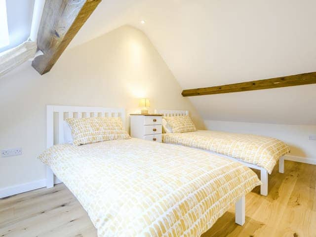 Twin bedroom | Priors Lodge Barns - Horseshoe - Priors Lodge Barns , Bream, near Lydney