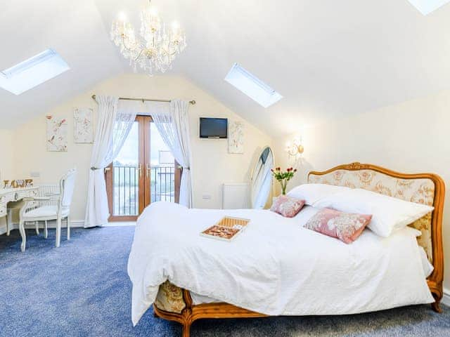 Double bedroom | Hayloft - Clapham Holme Farm Cottages, Great Hatfield, near Hornsea