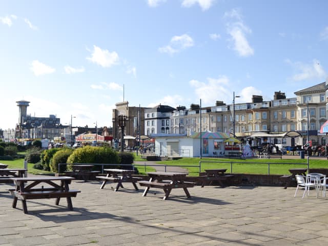Great Yarmouth | Regency Apartments, Great Yarmouth