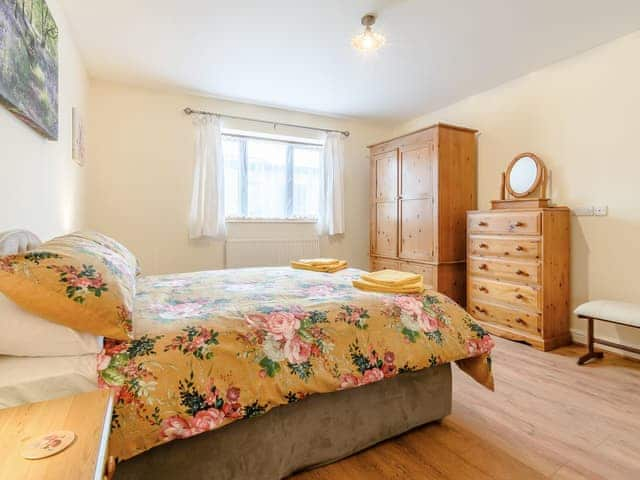 Double bedroom | Bluebell - Clapham Holme Farm Cottages, Great Hatfield, near Hornsea