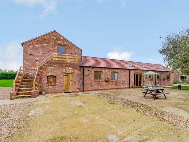 Exterior | Bluebell - Clapham Holme Farm Cottages, Great Hatfield, near Hornsea