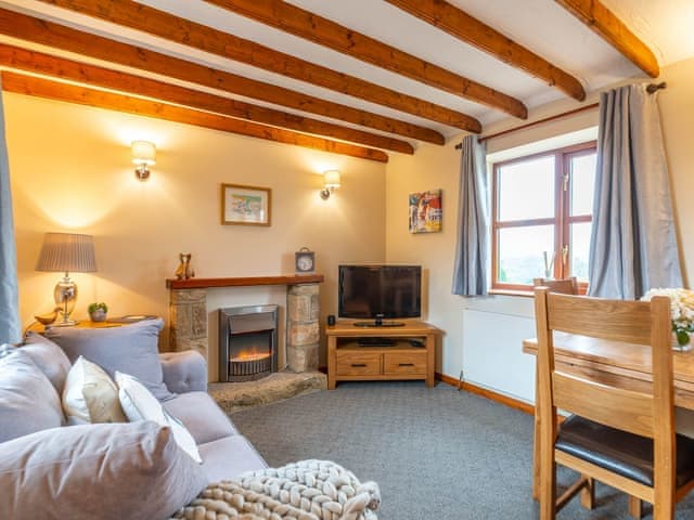 Living area | Maybeck Cottage, Ruswarp, near Whitby