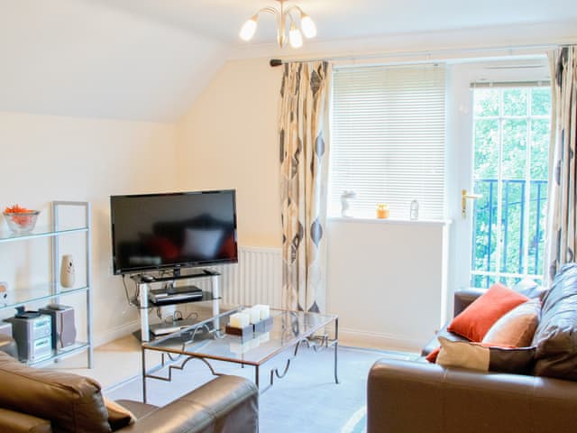 Open plan living space | Westside Apartment 3, Basingstoke