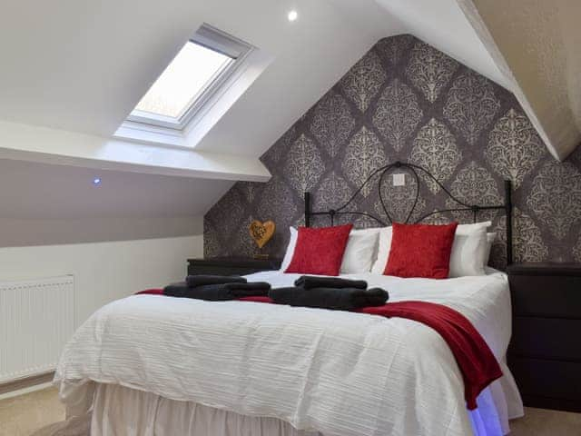 Double bedroom | Bridge House, Loftus, near Saltburn-by-the-Sea