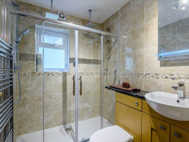 En-suite | Pirates Lookout, Wells-next-the-Sea