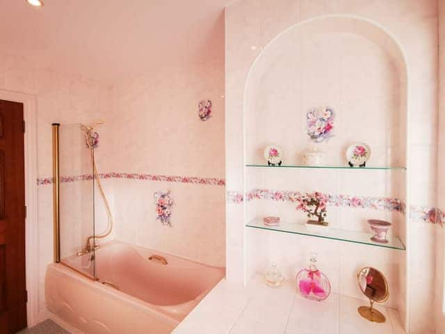 Bathroom | Holly Barn, Weston Rhyn, near Oswestry