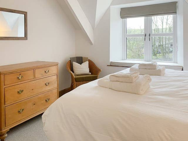 Good-sized double bedroom | Smardale Cottages, Kirkby stephen