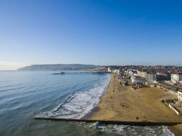 Aerial view of the surroundings | Fort Spinney Holiday Bungalows, Yaverland