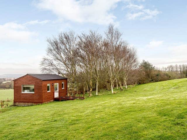 Extensive gardens | White Oak Cottage, Hagworthingham, near Horncastle