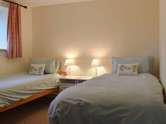 Twin bedroom | Warren Cottage, Colaton Raleigh, near Sidmouth