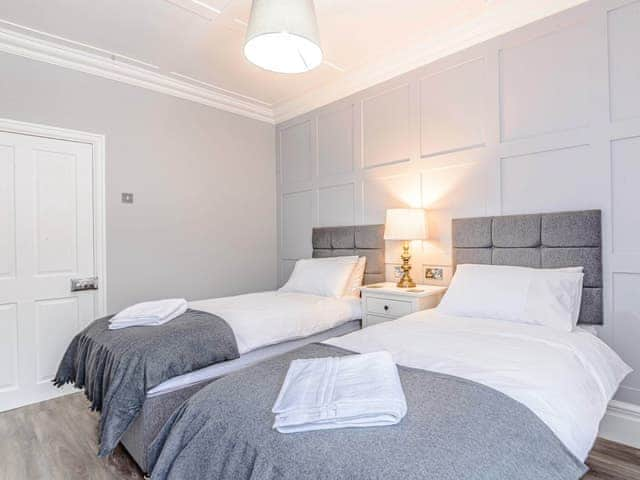 Twin bedroom | Well Strand, Rothbury